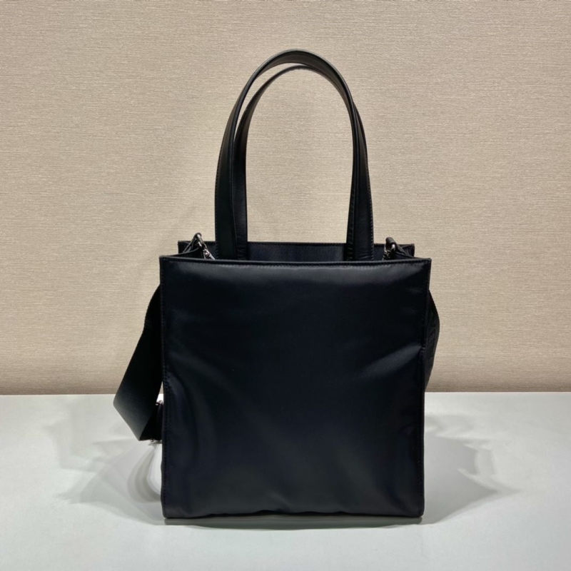 Pra*a tote bags
